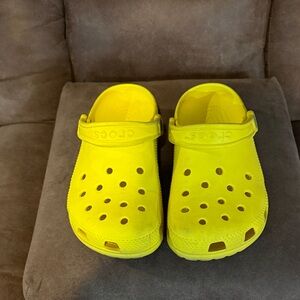 Crocs Yellow Clogs Wmns 7